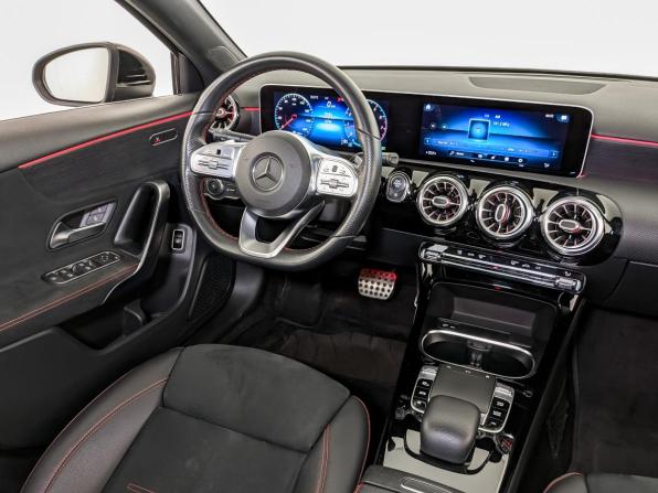 Mercedes-Benz A-Класс IV (W177) с пробегом 2019 года, цена 2 400 000 рублей, 82781 км, седан, Автокод Объявления