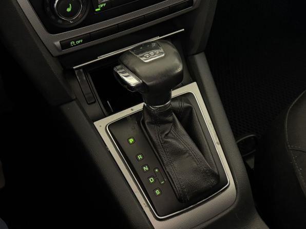 Skoda Octavia II (A5) Рестайлинг с пробегом 2011 года, цена 580 000 рублей, 293348 км, лифтбек, Автокод Объявления