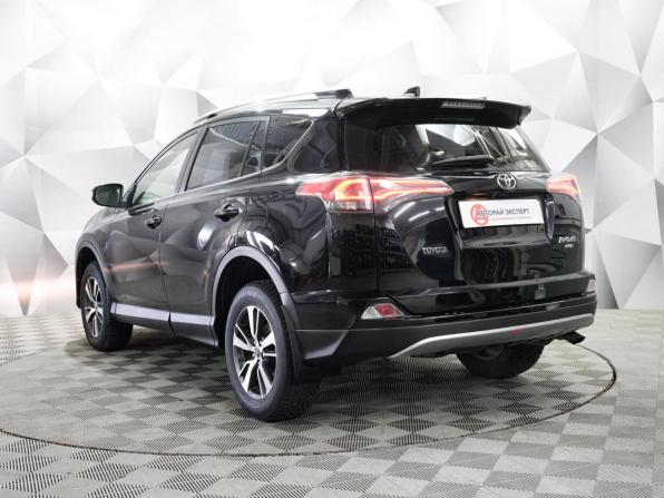Toyota RAV4 IV (XA40) Рестайлинг с пробегом 2017 года, цена 2 255 000 рублей, 138880 км, внедорожник, Автокод Объявления