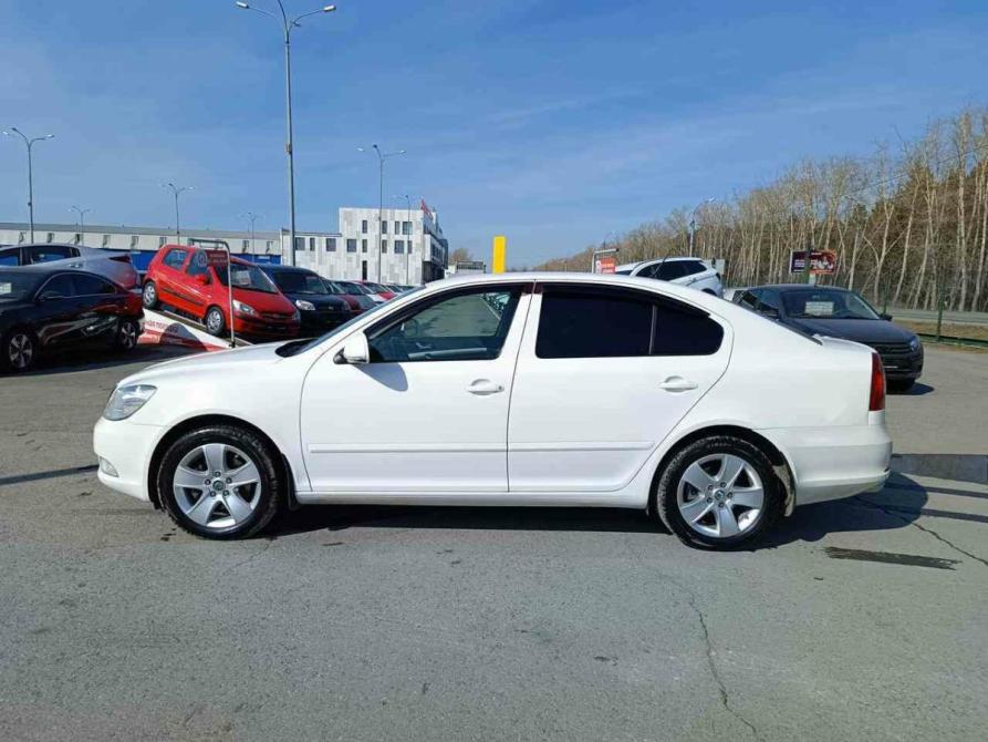 Skoda Octavia II (A5) Рестайлинг Тюмень  - изображение 3
