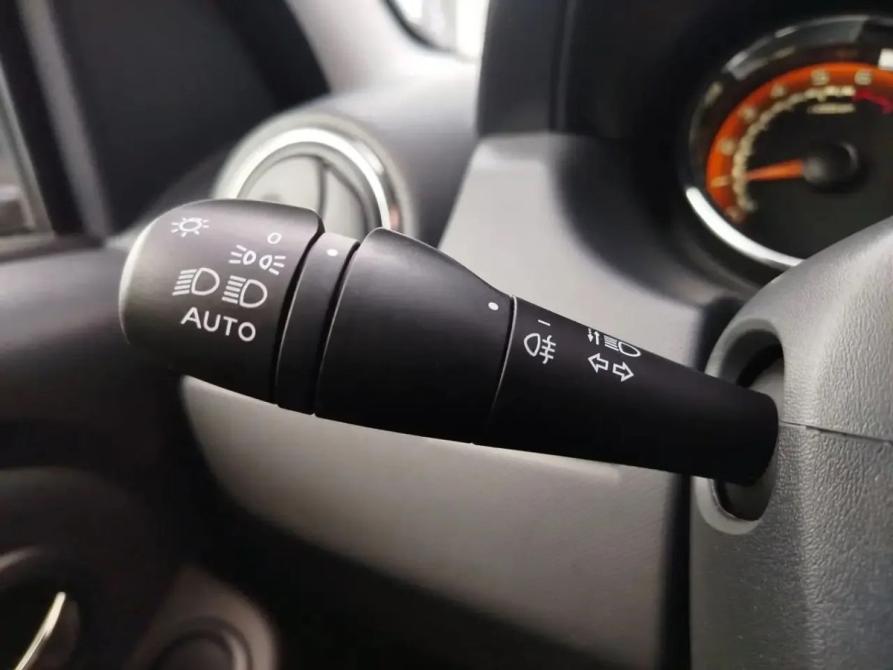 Lada (ВАЗ) Largus I Рестайлинг Москва  - изображение 15