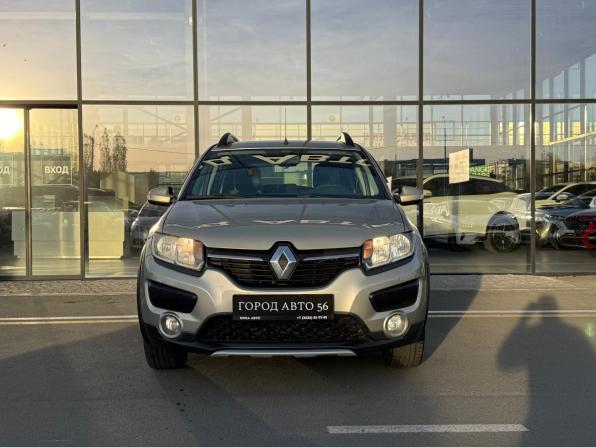 Renault Sandero II с пробегом 2017 года, цена 780 000 рублей, 236913 км, хэтчбек, Автокод Объявления