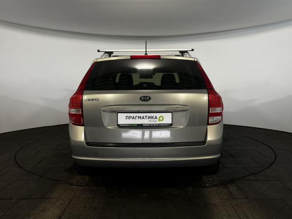 Kia Ceed I Рестайлинг с пробегом 2011 года, цена 549 900 рублей, 238000 км, универсал, Автокод Объявления