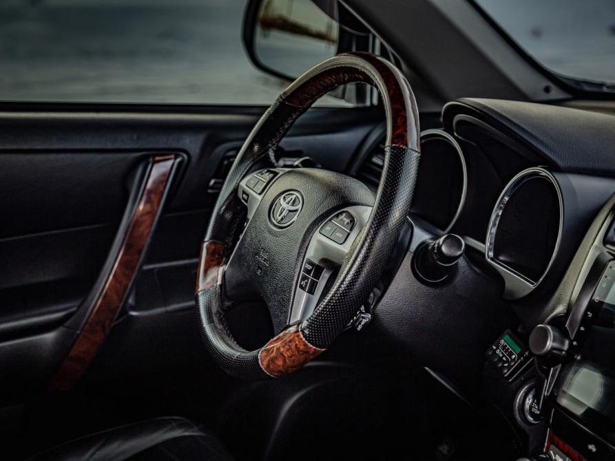 Toyota Highlander II (XU40) Рестайлинг Тюмень  - изображение 13