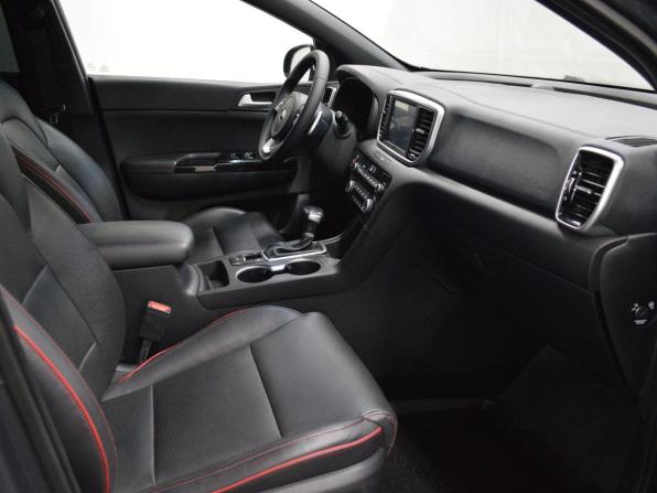 Kia Sportage IV Рестайлинг с пробегом 2021 года, цена 2 450 000 рублей, 123000 км, внедорожник, Автокод Объявления