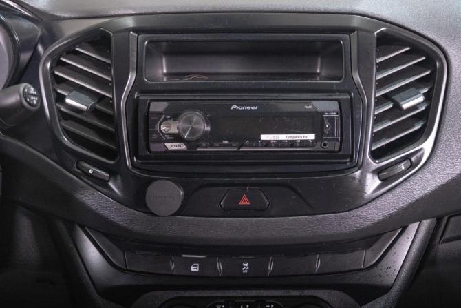 Lada (ВАЗ) Vesta I с пробегом 2021 года, цена 799 000 рублей, 100488 км, седан, Автокод Объявления