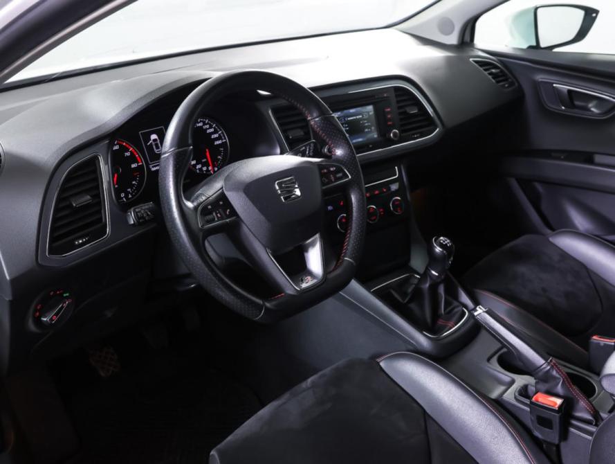 SEAT Leon III Москва  - изображение 18