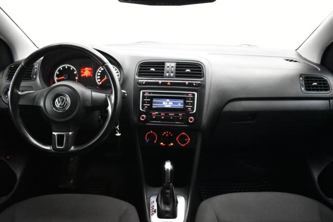 Volkswagen Polo V с пробегом 2014 года, цена 860 000 рублей, 102079 км, седан, Автокод Объявления