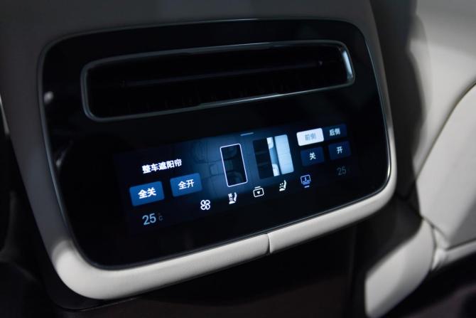 Новый Denza N9 2025 года, цена 9 990 000 рублей, внедорожник, Автокод Объявления