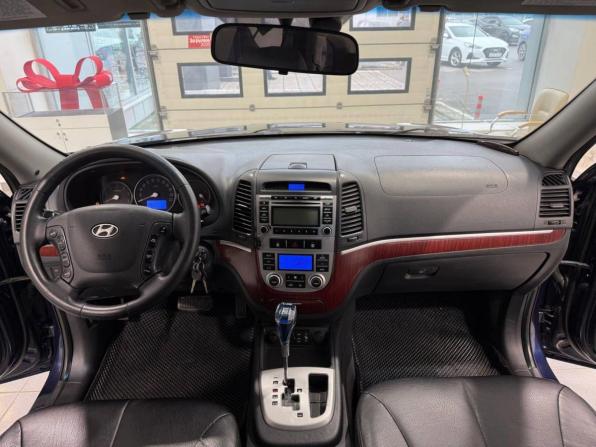 Hyundai Santa Fe II с пробегом 2008 года, цена 1 040 000 рублей, 178052 км, внедорожник, Автокод Объявления