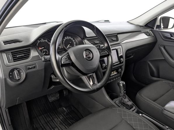 Skoda Rapid I Рестайлинг с пробегом 2018 года, цена 1 310 000 рублей, 117253 км, лифтбек, Автокод Объявления