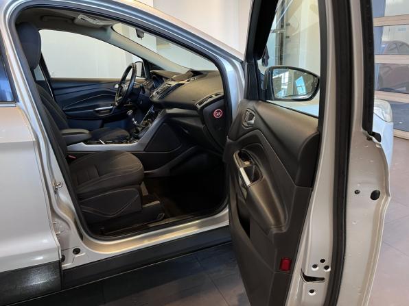 Ford Kuga II с пробегом 2013 года, цена 820 000 рублей, 261700 км, внедорожник, Автокод Объявления