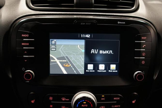 Kia Soul II Рестайлинг с пробегом 2018 года, цена 1 707 000 рублей, 97000 км, хэтчбек, Автокод Объявления