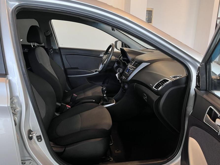 Hyundai Solaris I Чебоксары  - изображение 27