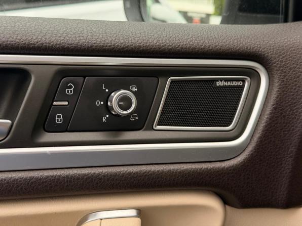 Volkswagen Touareg II с пробегом 2012 года, цена 1 829 000 рублей, 181000 км, внедорожник, Автокод Объявления