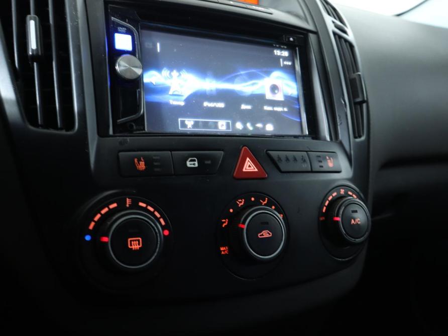 Kia Ceed I Москва  - изображение 15