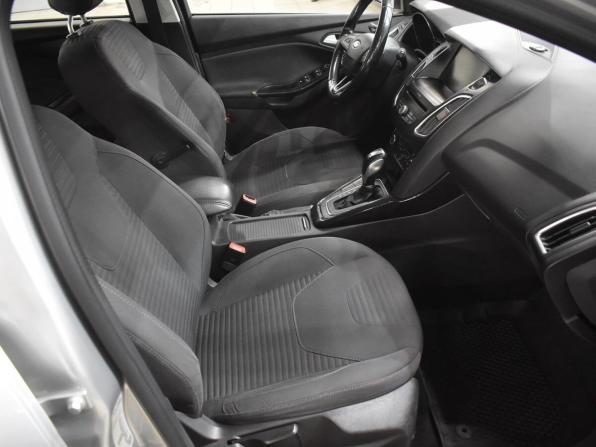 Ford Focus III Рестайлинг с пробегом 2017 года, цена 920 000 рублей, 122940 км, универсал, Автокод Объявления