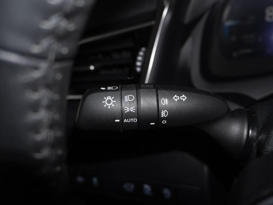 Toyota Camry VIII (XV70) Рестайлинг Санкт-Петербург  - изображение 15