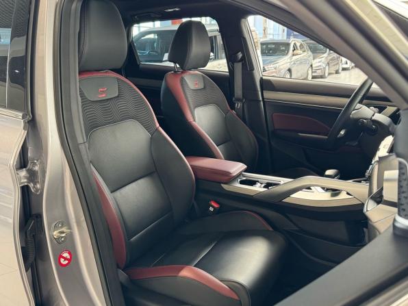 Geely Coolray I с пробегом 2023 года, цена 1 950 000 рублей, 21930 км, внедорожник, Автокод Объявления
