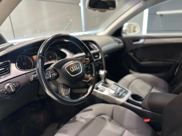 Audi A4 IV (B8) Рестайлинг с пробегом 2013 года, цена 1 220 000 рублей, 222000 км, седан, Автокод Объявления