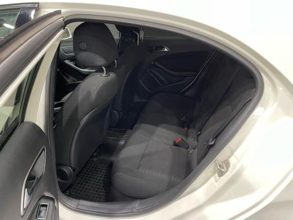 Mercedes-Benz A-Класс III (W176) Рестайлинг с пробегом 2016 года, цена 1 399 000 рублей, 78931 км, хэтчбек, Автокод Объявления