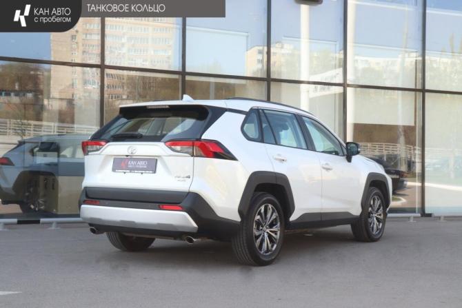 Toyota RAV4 V (XA50) с пробегом 2024 года, цена 3 977 000 рублей, 4600 км, внедорожник, Автокод Объявления