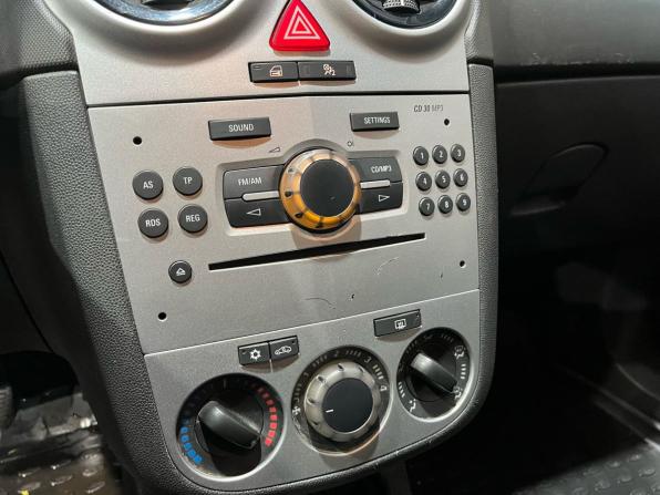 Opel Corsa D Рестайлинг II с пробегом 2011 года, цена 430 000 рублей, 159834 км, хэтчбек, Автокод Объявления