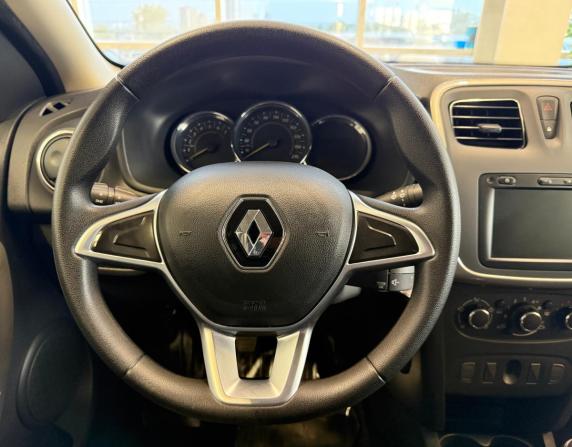 Renault Logan II Рестайлинг с пробегом 2021 года, цена 1 270 000 рублей, 57000 км, седан, Автокод Объявления