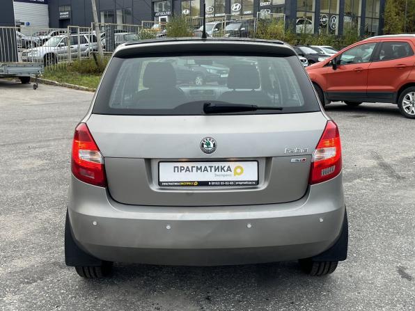 Skoda Fabia II Рестайлинг с пробегом 2012 года, цена 725 000 рублей, 106000 км, хэтчбек, Автокод Объявления