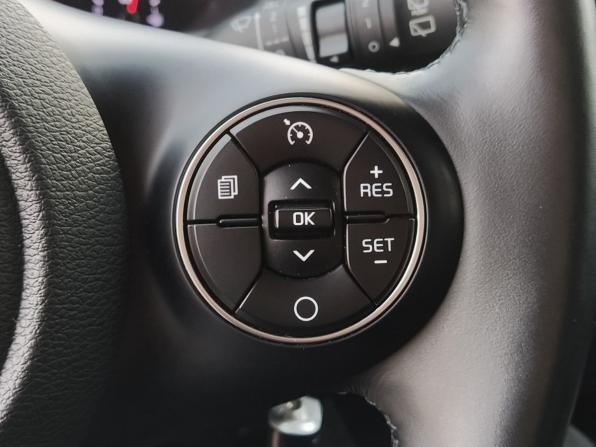Kia Soul III с пробегом 2021 года, цена 2 100 000 рублей, 58500 км, хэтчбек, Автокод Объявления