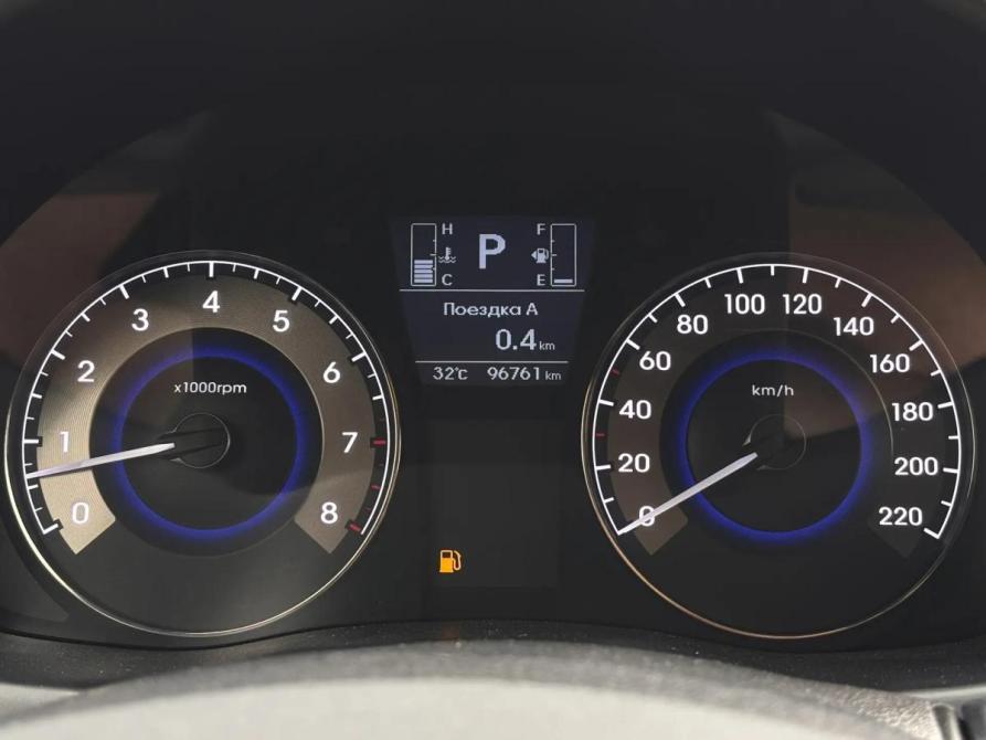 Hyundai Solaris I Рестайлинг Краснодар  - изображение 17