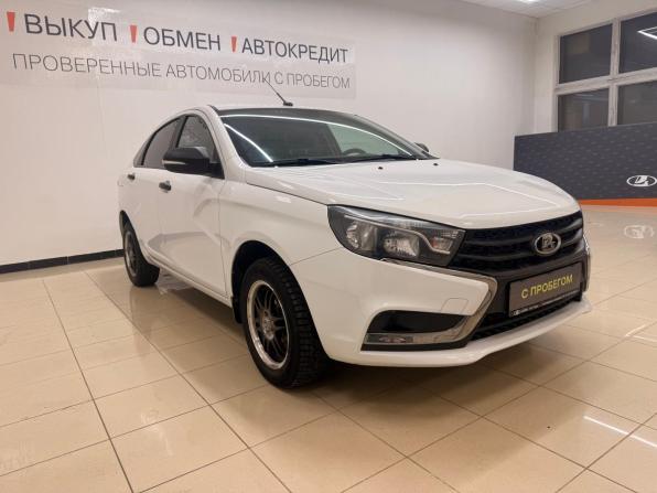 Lada (ВАЗ) Vesta I с пробегом 2022 года, цена 860 000 рублей, 66000 км, седан, Автокод Объявления