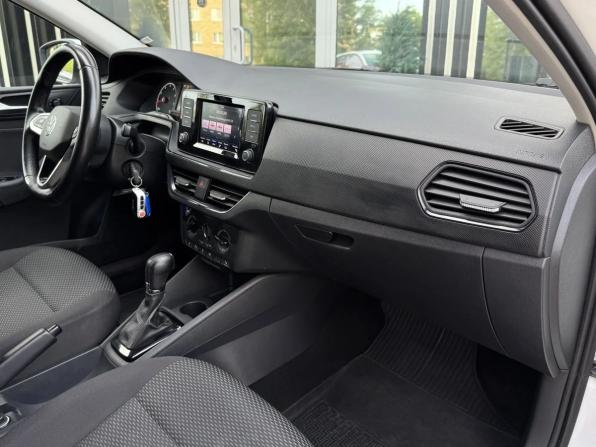 Volkswagen Polo VI с пробегом 2022 года, цена 1 275 000 рублей, 157738 км, лифтбек, Автокод Объявления