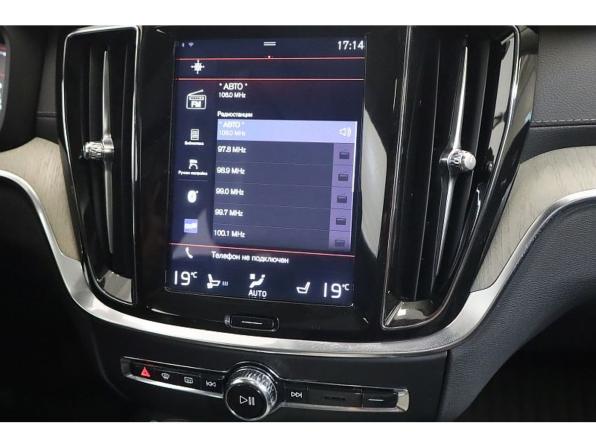 Volvo S60 III с пробегом 2019 года, цена 2 895 000 рублей, 117427 км, седан, Автокод Объявления