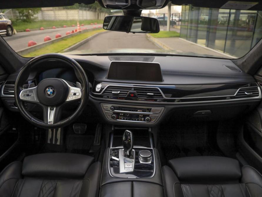 BMW 7 серии VI (G11/G12) Рестайлинг Санкт-Петербург  - изображение 12