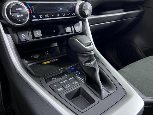 Toyota RAV4 V (XA50) с пробегом 2025 года, цена 4 099 000 рублей, 240 км, внедорожник, Автокод Объявления