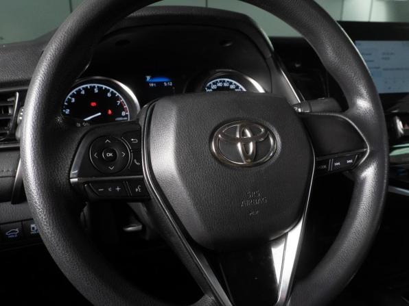 Toyota Camry VIII (XV70) Рестайлинг с пробегом 2021 года, цена 2 299 000 рублей, 178988 км, седан, Автокод Объявления