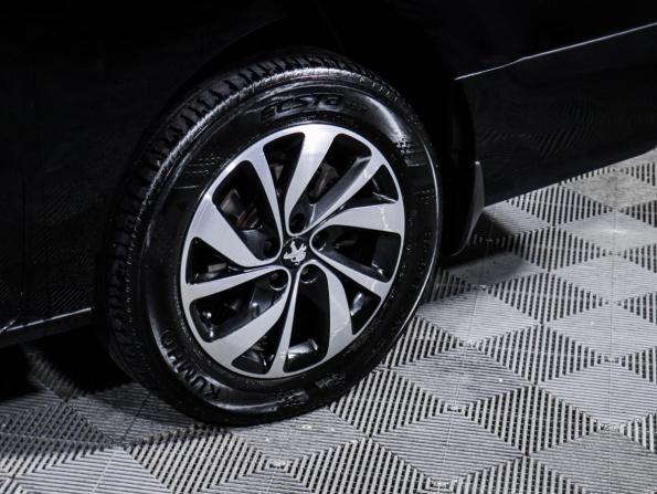 Peugeot Traveller I с пробегом 2018 года, цена 2 729 000 рублей, 154650 км, минивэн, Автокод Объявления