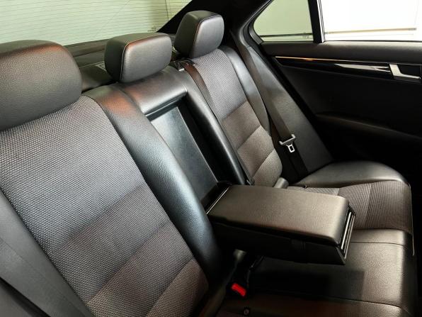 Mercedes-Benz C-Класс III (W204) Рестайлинг с пробегом 2011 года, цена 1 200 000 рублей, 217000 км, седан, Автокод Объявления