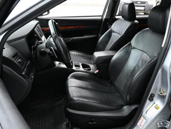 Subaru Legacy V Рестайлинг с пробегом 2012 года, цена 1 390 000 рублей, 142682 км, седан, Автокод Объявления