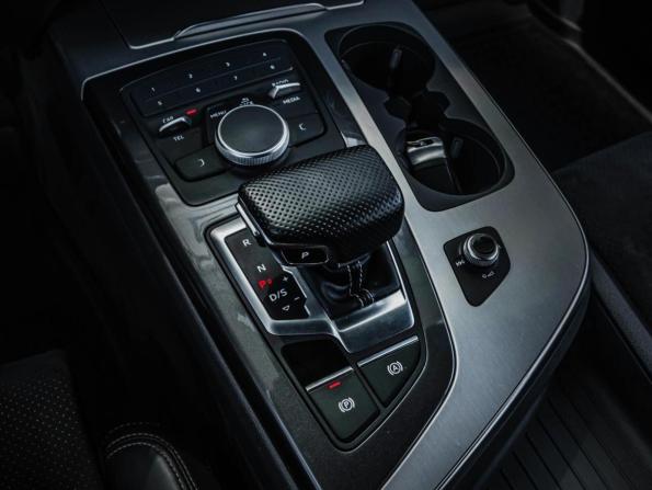 Audi Q7 II (4M) с пробегом 2018 года, цена 3 766 000 рублей, 242809 км, внедорожник, Автокод Объявления