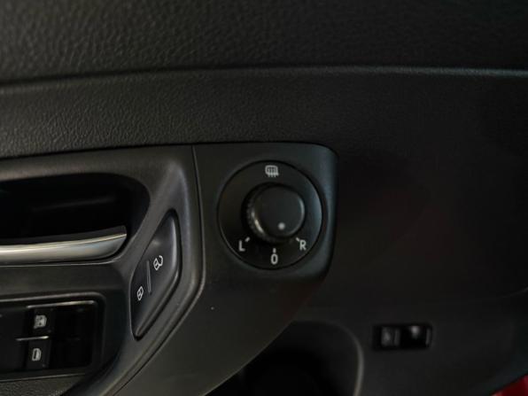 Volkswagen Polo V с пробегом 2012 года, цена 770 000 рублей, 186216 км, седан, Автокод Объявления