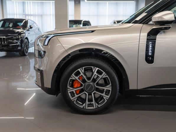 Lynk &amp; Co 900 с пробегом 2026 года, цена 7 775 000 рублей, 50 км, внедорожник, Автокод Объявления