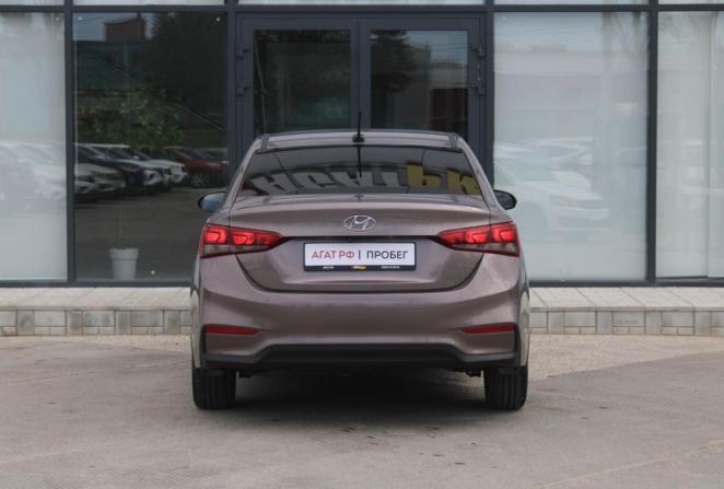 Hyundai Solaris II с пробегом 2018 года, цена 1 450 000 рублей, 93912 км, седан, Автокод Объявления