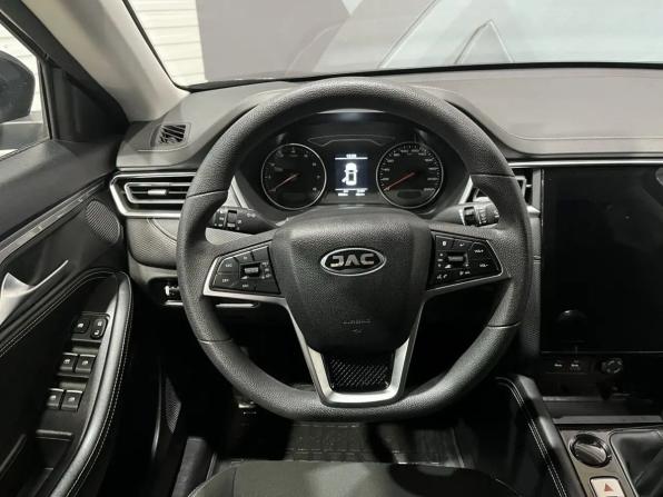 JAC J7 I с пробегом 2022 года, цена 1 145 000 рублей, 93940 км, лифтбек, Автокод Объявления