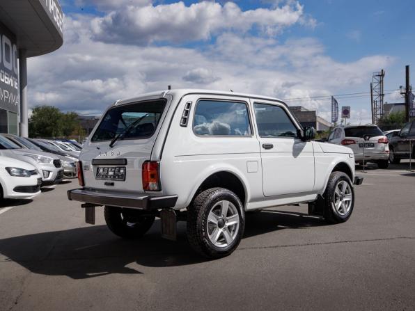 Lada (ВАЗ) Niva Legend I с пробегом 2024 года, цена 912 000 рублей, 6940 км, внедорожник, Автокод Объявления