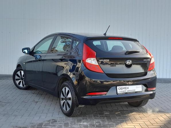 Hyundai Solaris I Рестайлинг с пробегом 2014 года, цена 1 049 000 рублей, 153700 км, хэтчбек, Автокод Объявления