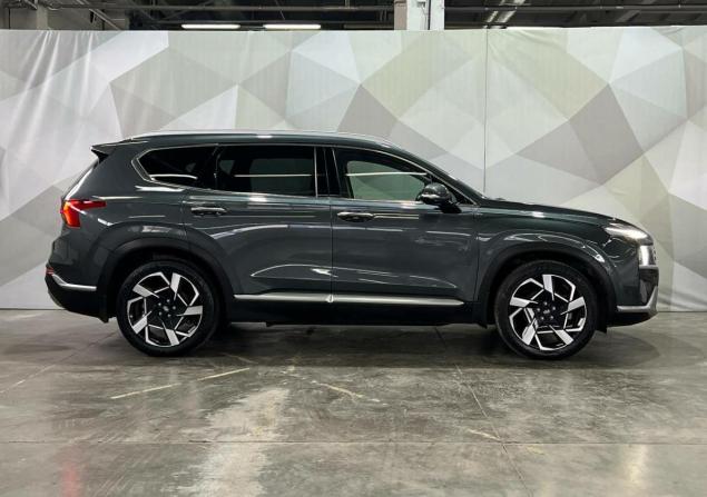 Hyundai Santa Fe IV Рестайлинг с пробегом 2023 года, цена 3 870 000 рублей, 63404 км, внедорожник, Автокод Объявления