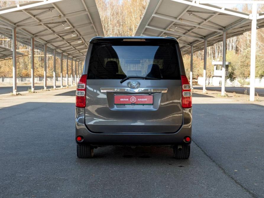 Toyota Noah II (R70) Екатеринбург  - изображение 6