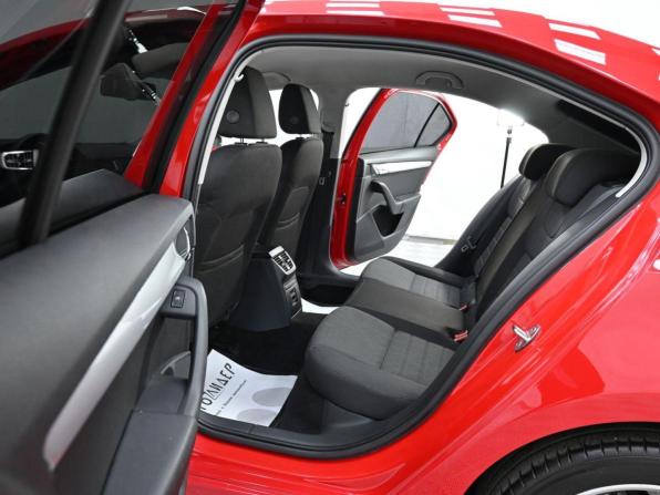 Skoda Octavia III (A7) с пробегом 2014 года, цена 669 000 рублей, 127305 км, лифтбек, Автокод Объявления